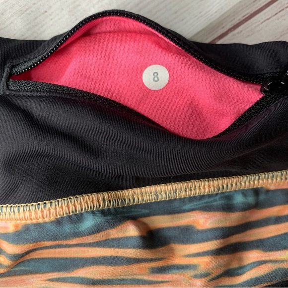 Lululemon speed up shorts 8 - Picture 12 of 14